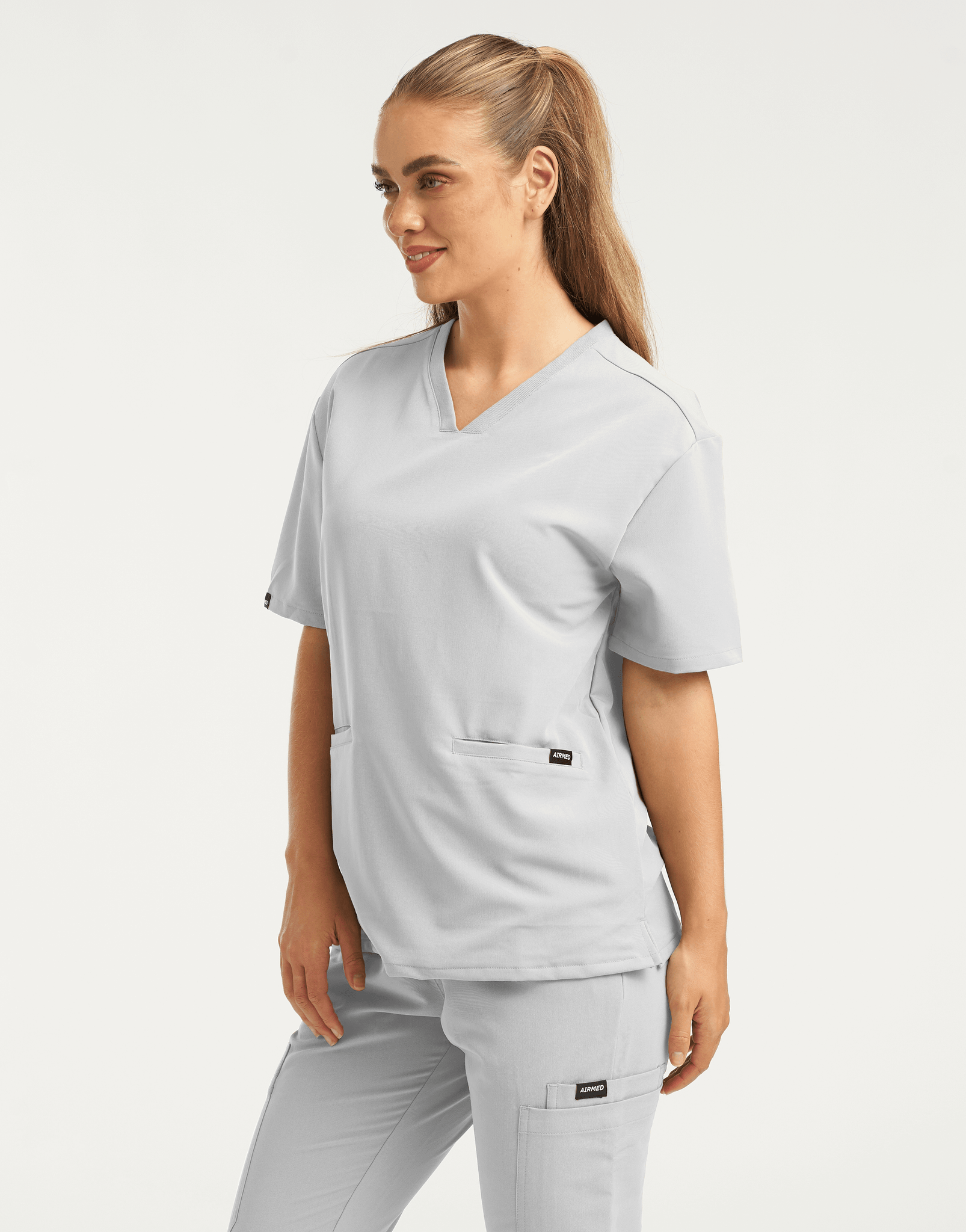 Essential V Neck Scrub Top - Tail Light