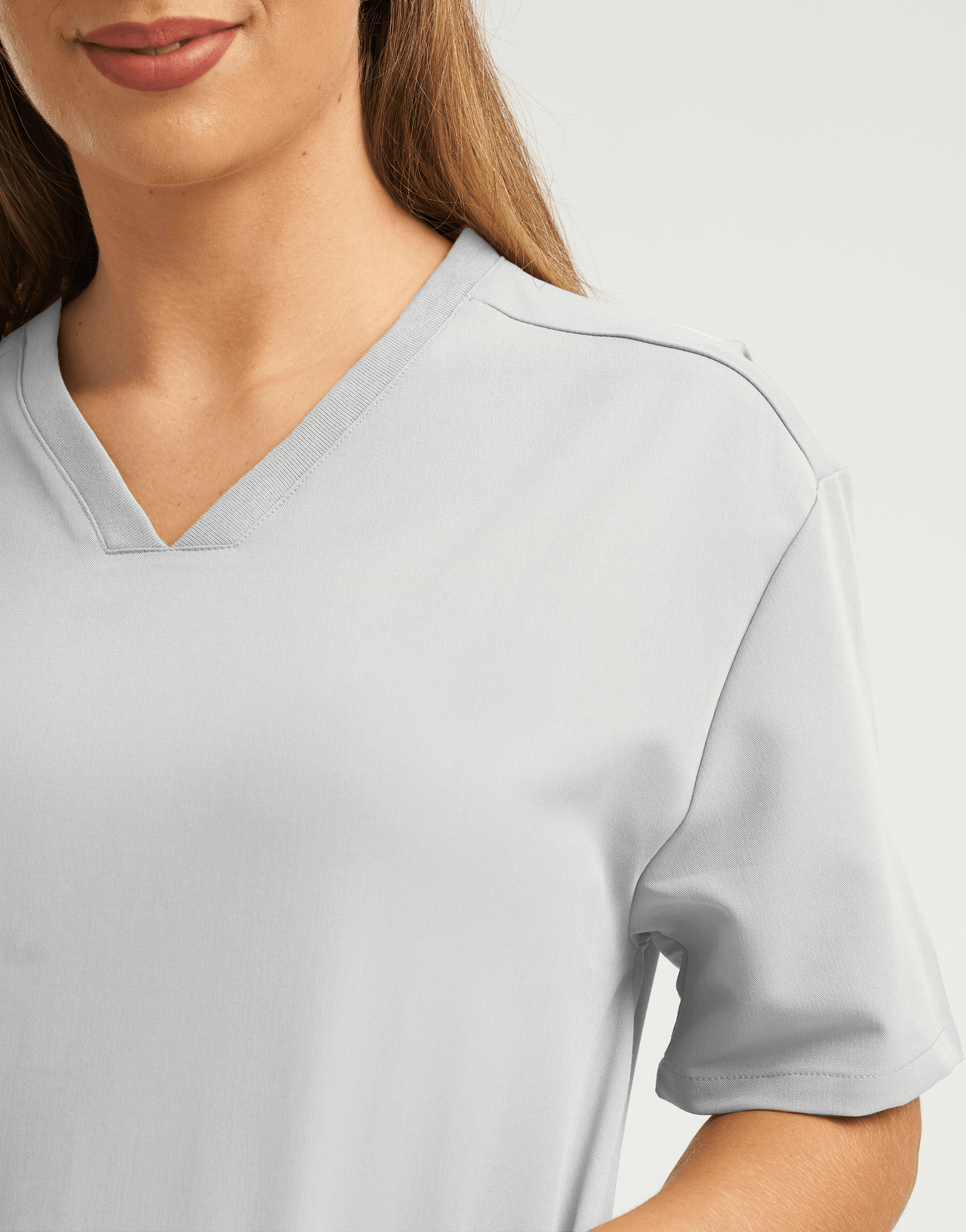 Essential V Neck Scrub Top - Tail Light