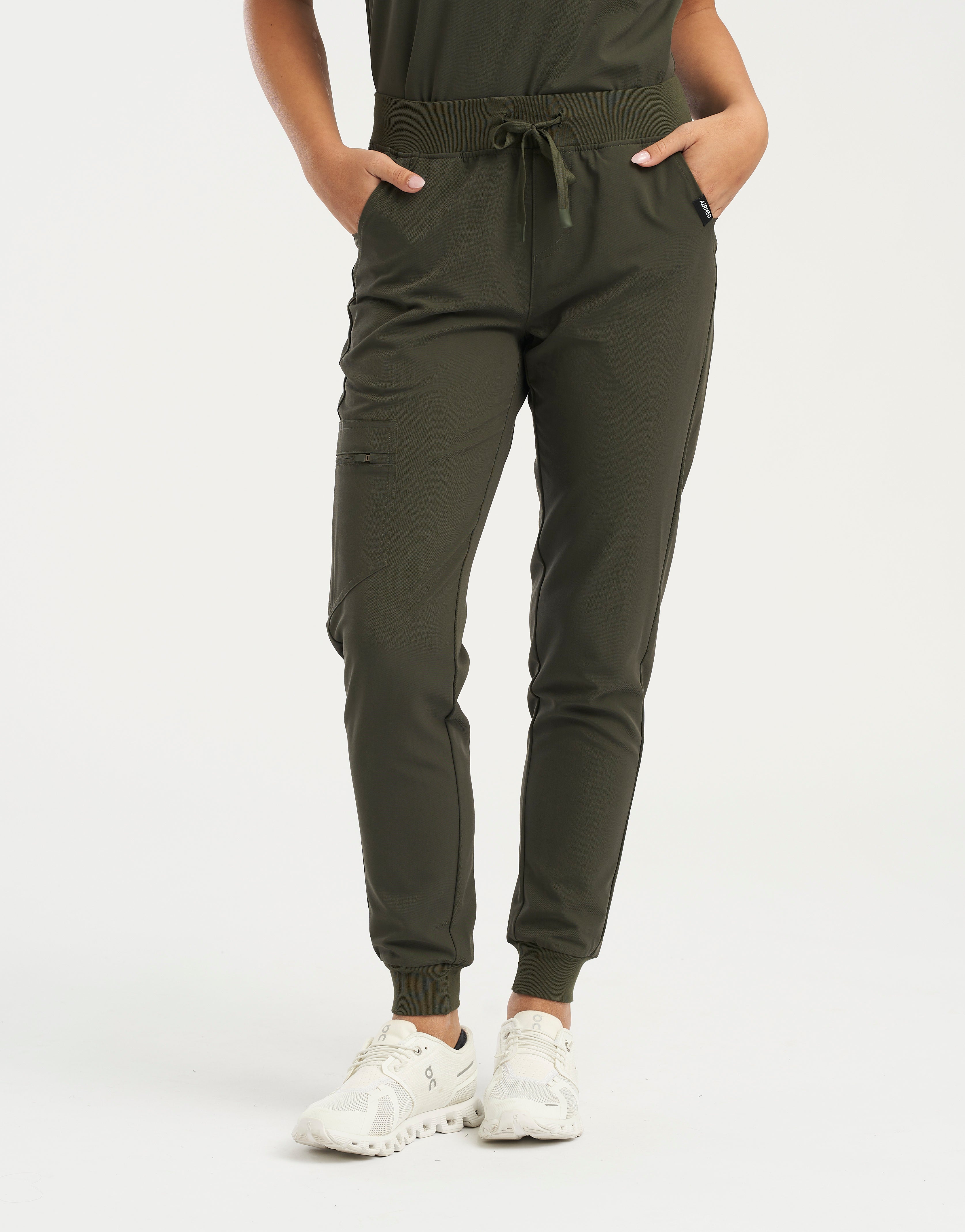 Essential Jogger Scrub Pants - Khaki Green