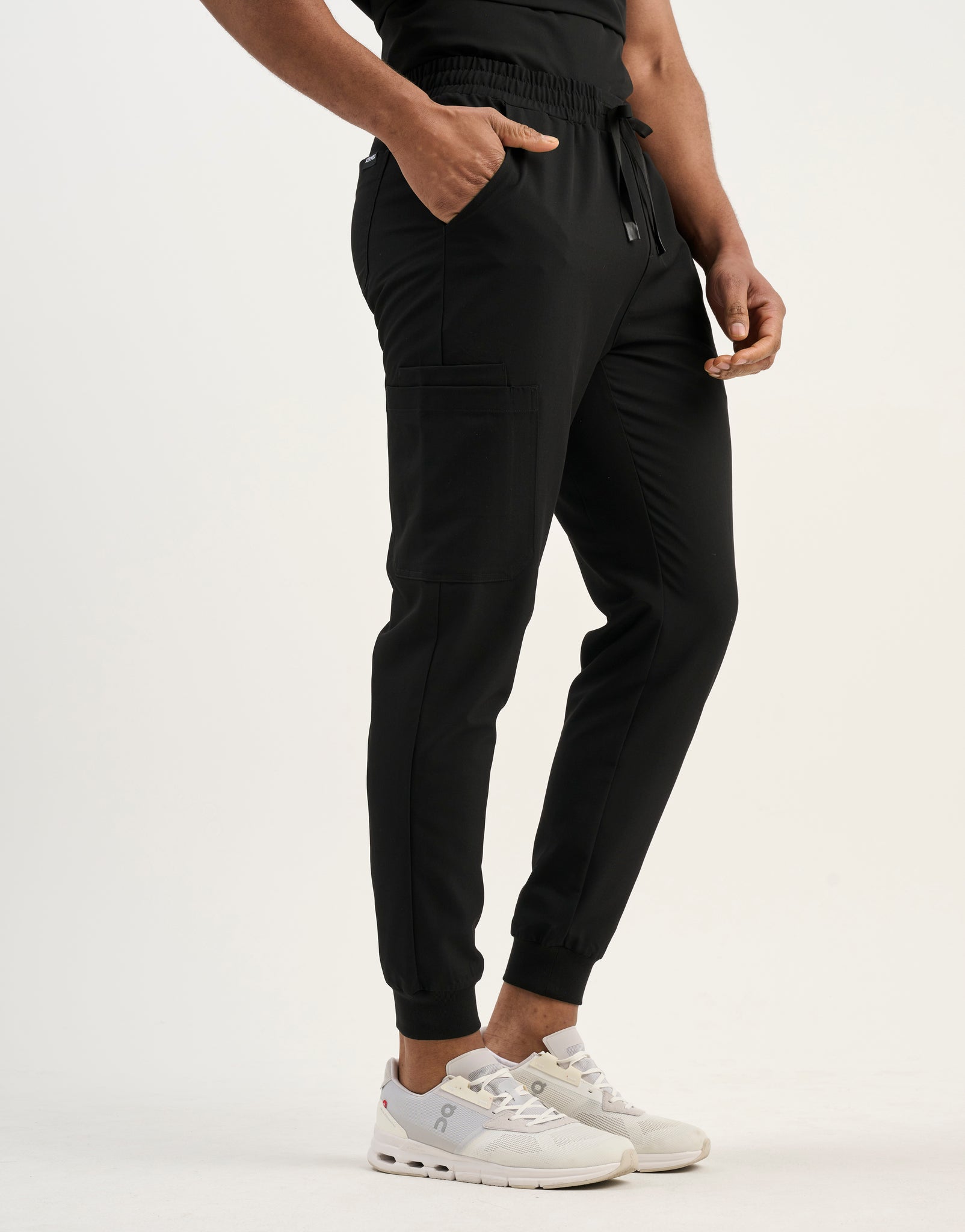 Aspire Jogger Scrub Pants - Black