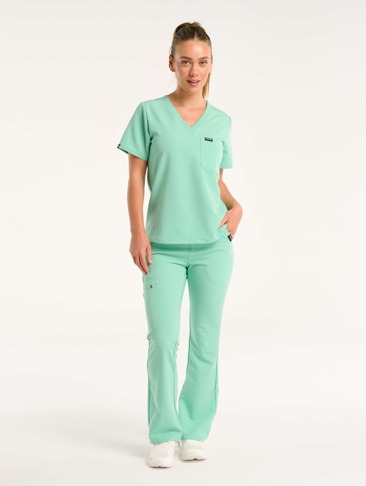 Essential One Pocket V Neck Scrub Top - Ocean Mint