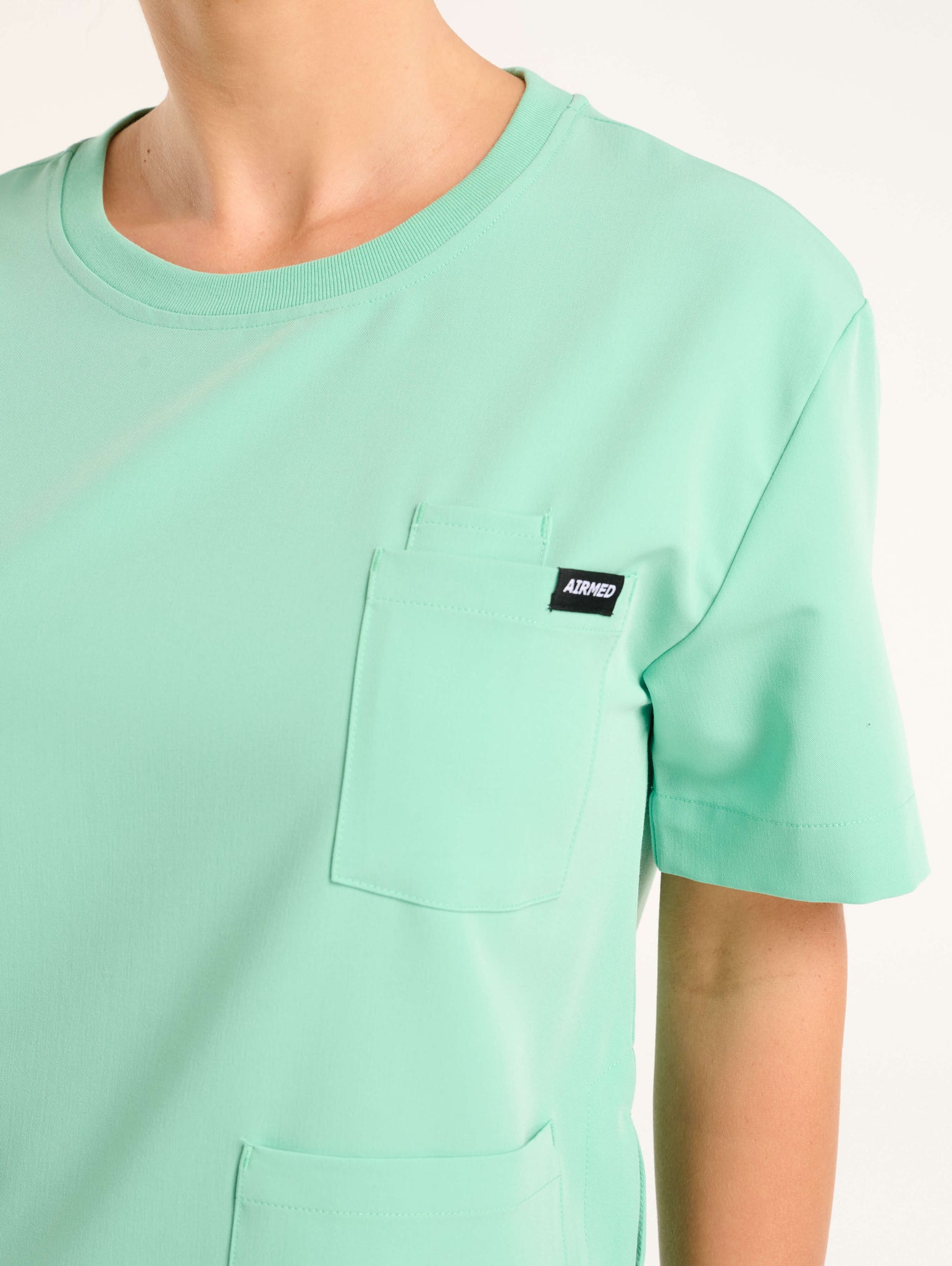 Essential Crewneck Scrub Top - Ocean Mint