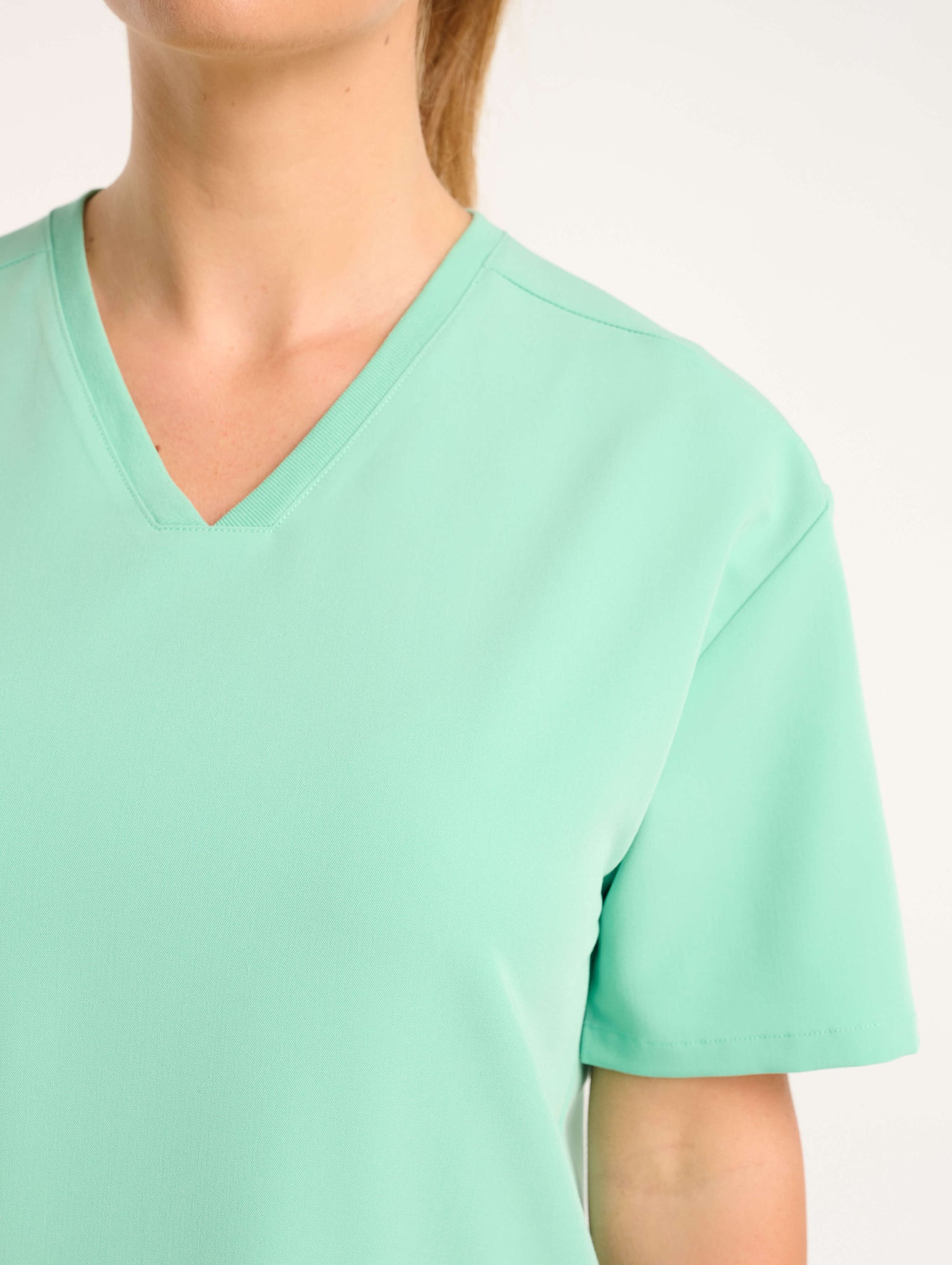 Essential V Neck Scrub Top - Ocean Mint