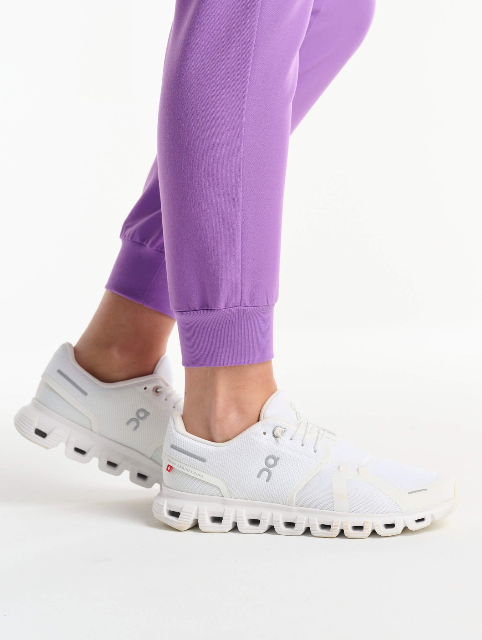 Essential Jogger Scrub Pants - Wisteria Purple