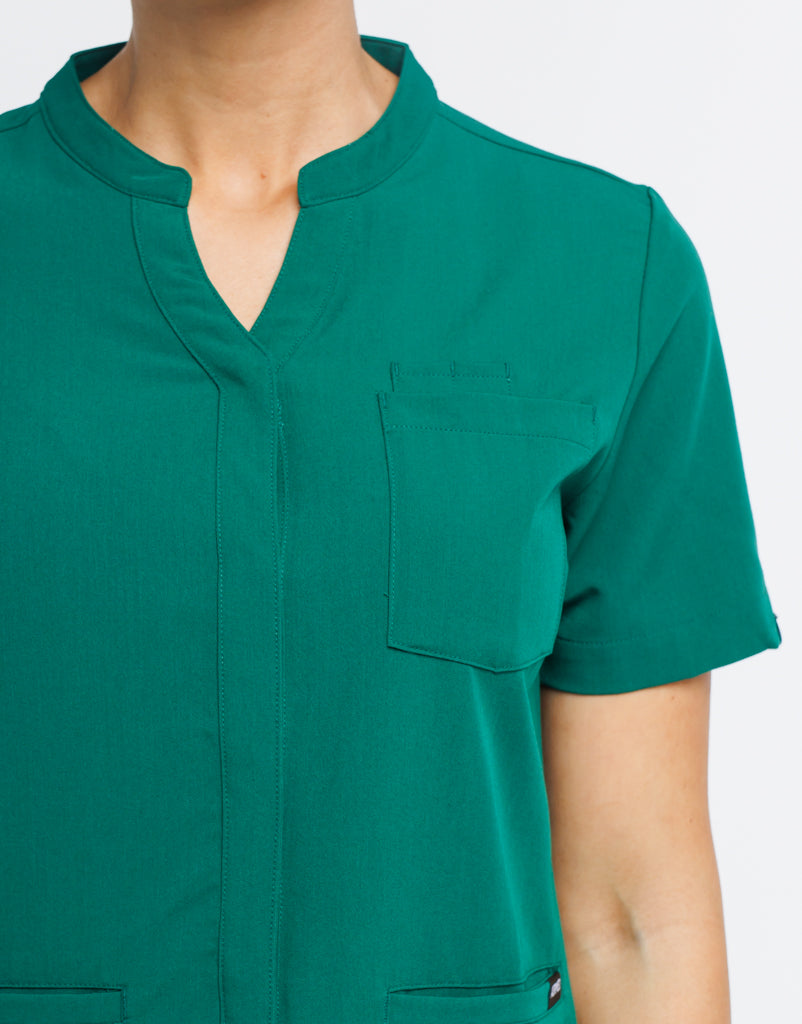 Full Button Scrub Top - Evergreen