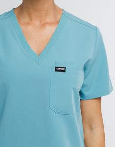 Essential One Pocket V Neck Scrub Top - Audrey Teal