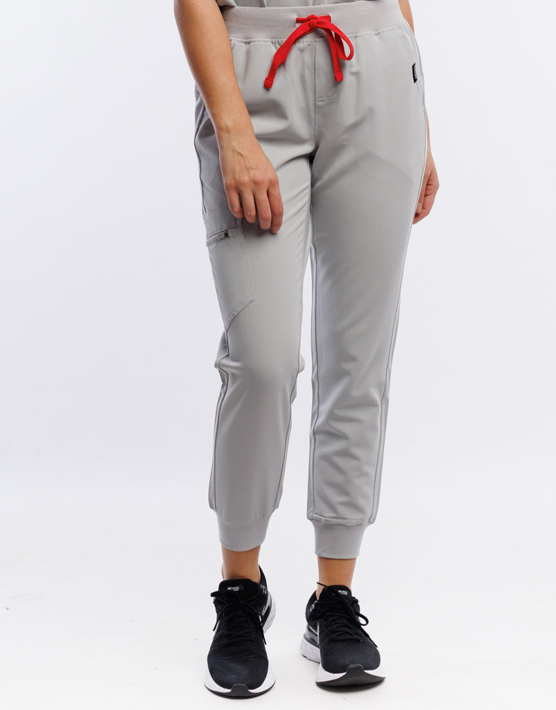 Essential Jogger Scrub Pants - Tail Light