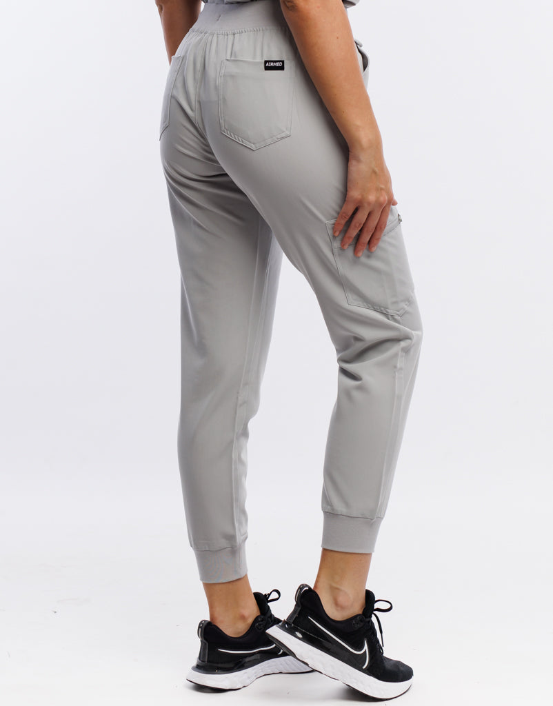 Essential Jogger Scrub Pants - Tail Light