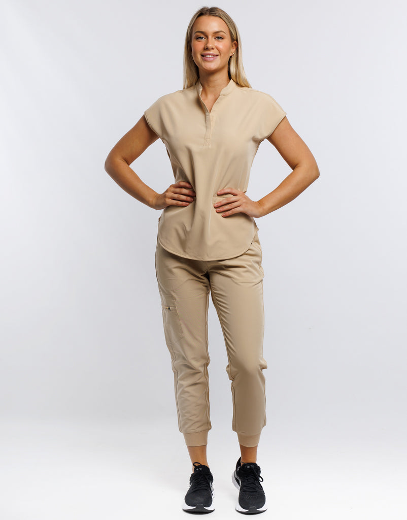 Apollo Scrub Top - Warm Sand