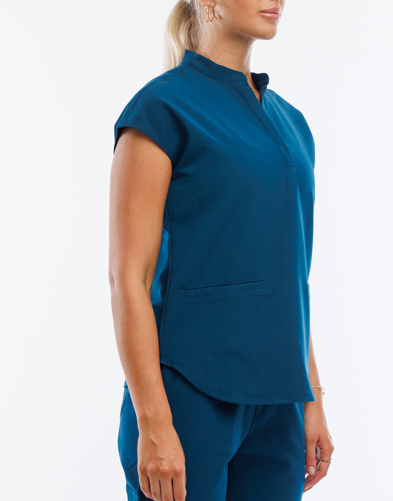 Apollo Scrub Top - Gibraltar Blue