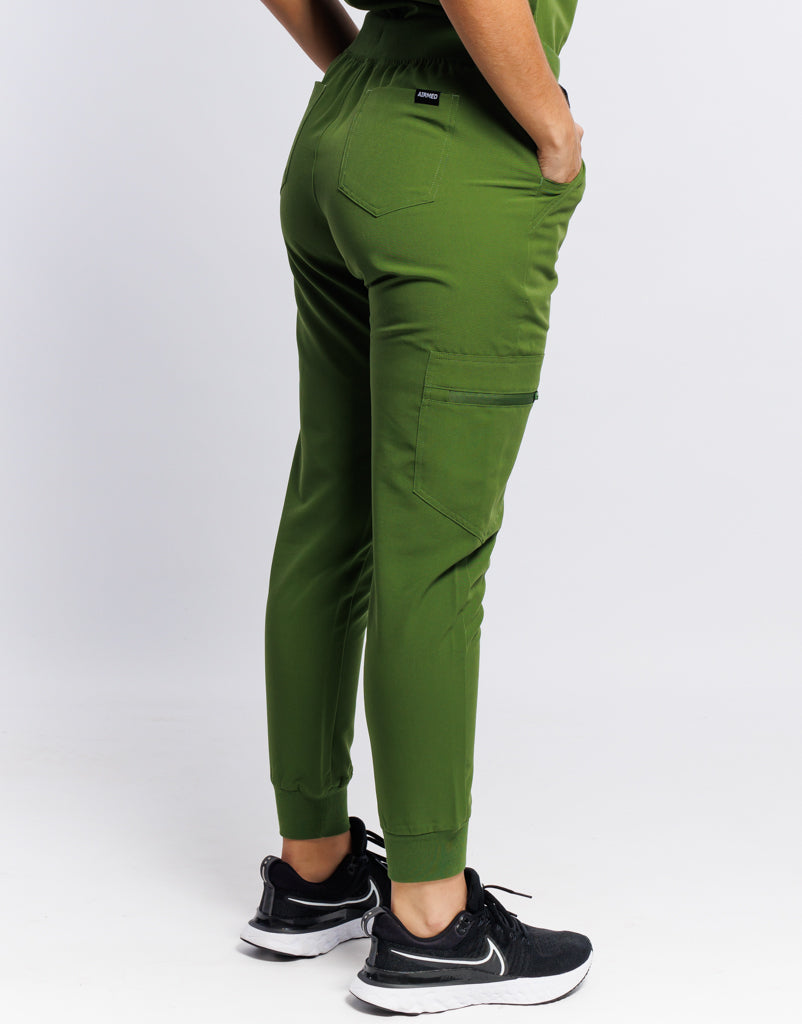 Essential Jogger Scrub Pants - Fern Green