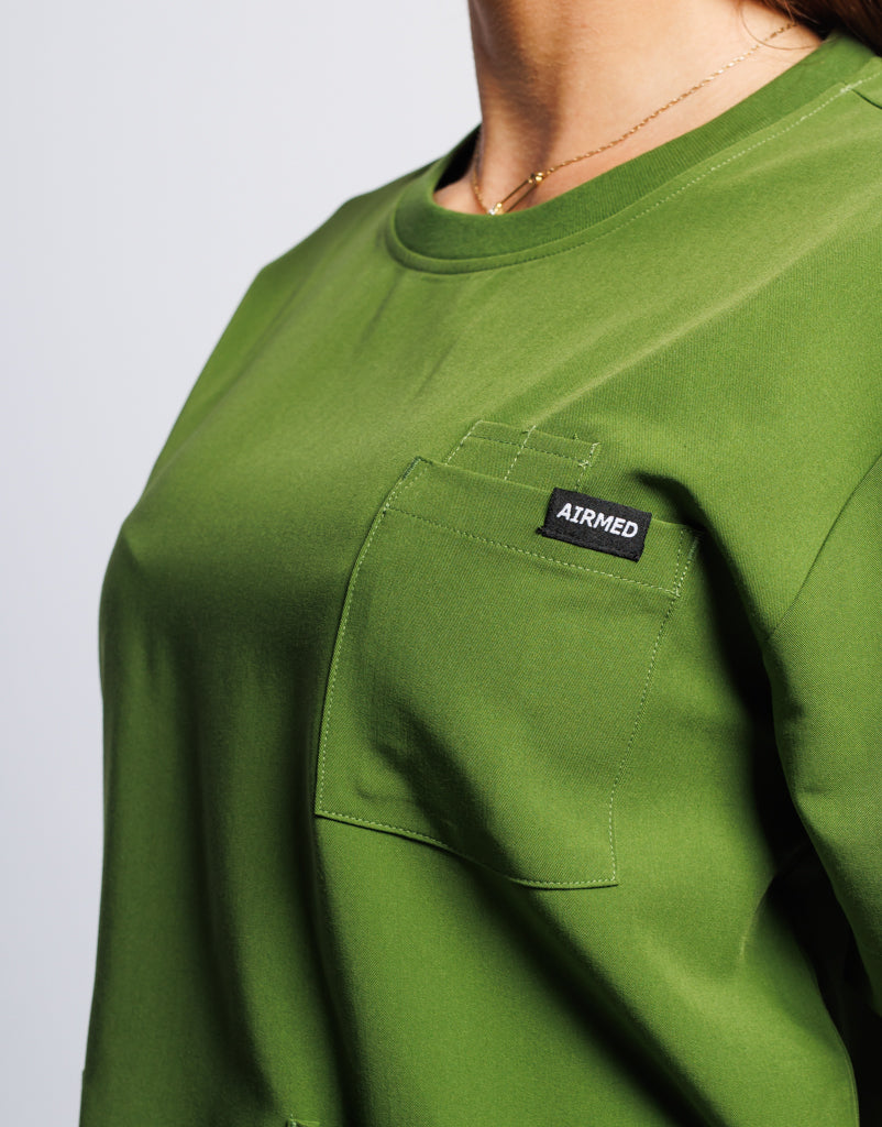 Essential Crewneck Scrub Top - Fern Green