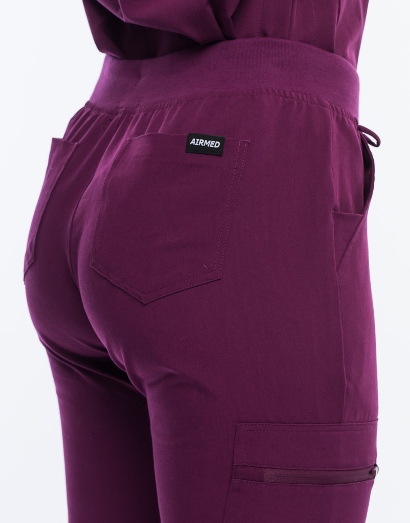 Essential Jogger Scrub Pants - Purple